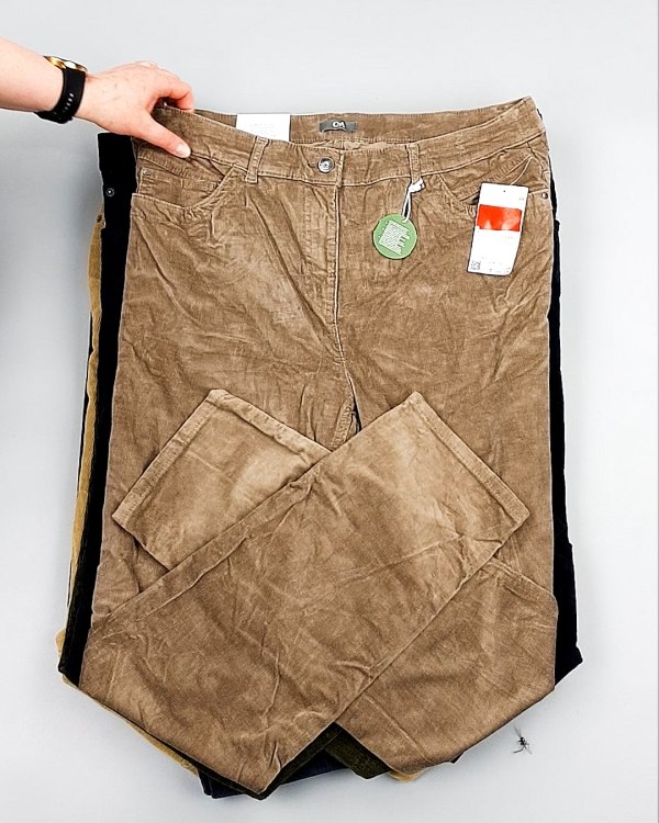 Фотография  215 - Брюки вельветовые м/ж C&A 025#10 кг, ЛОТ №7902 оптом в Пскове и Псковской области