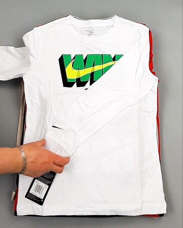 Фотография  605 - Тонковки детские NIKE CAN 084#5 кг, ЛОТ №7969 оптом в Пскове и Псковской области