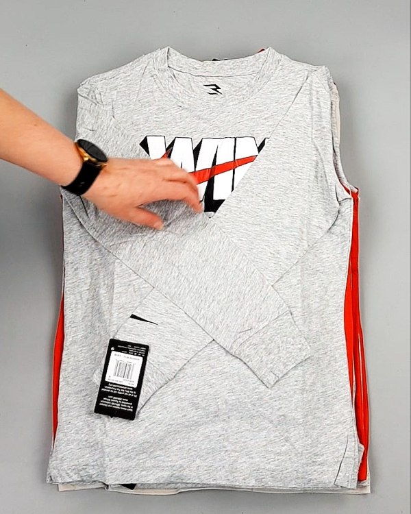 Фотография  995 - Тонковки детские NIKE CAN 084#5 кг, ЛОТ №7971 оптом в Пскове и Псковской области