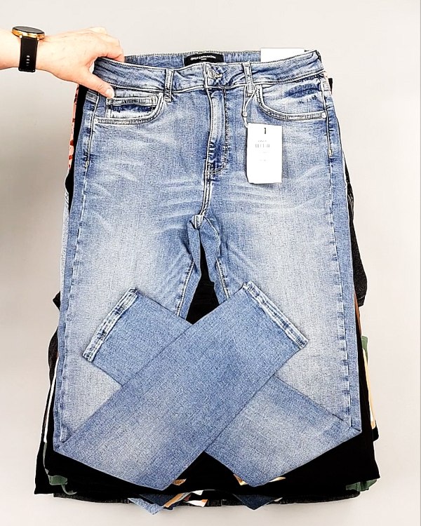 Фотография  408 - ДАНИЯ Summer mix 24#15 кг оптом в Пскове и Псковской области