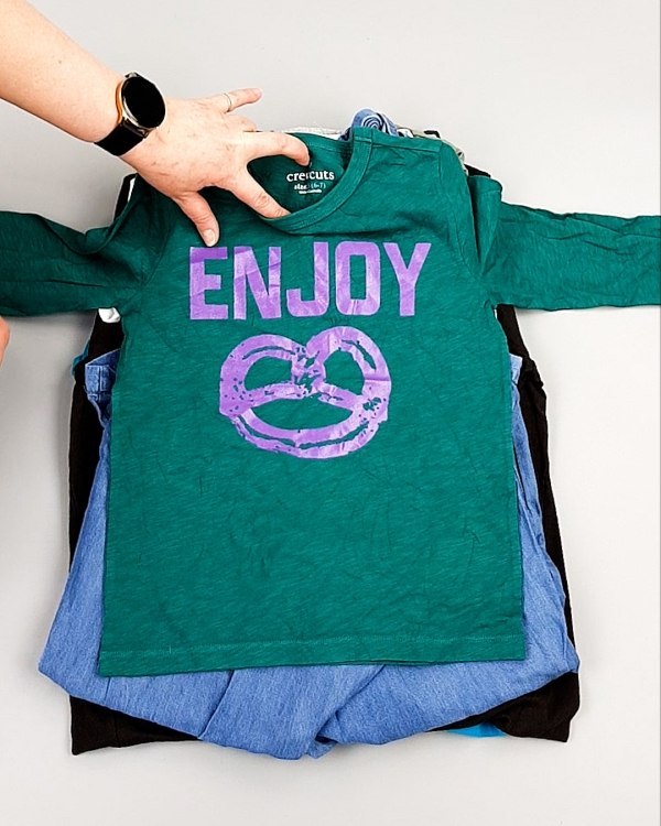 Фотография  995 - KIDS СТОК CAN 084#5 кг, ЛОТ №8006 оптом в Пскове и Псковской области