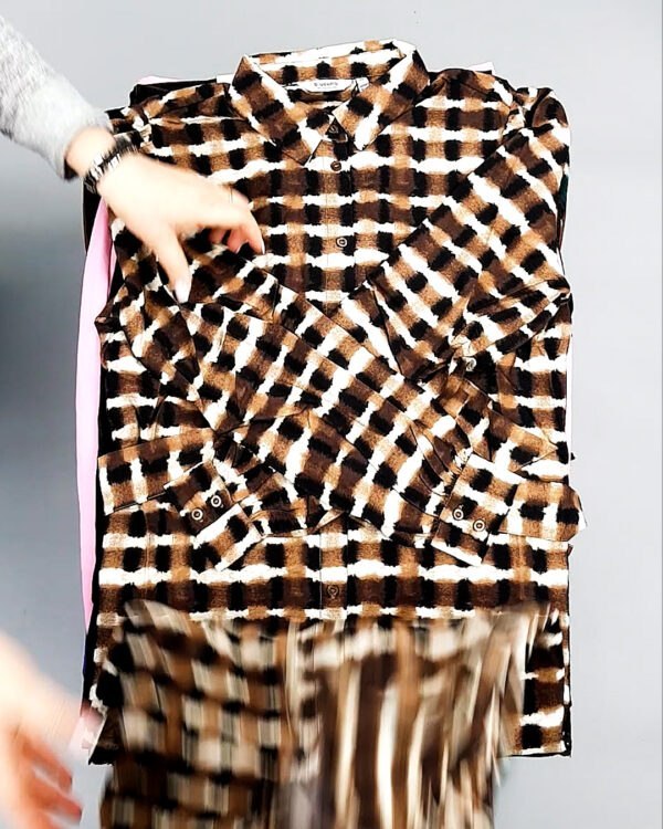 Фотография  619 - B.YOUNG Summer mix 035#15 кг, ЛОТ №8204 оптом в Пскове и Псковской области