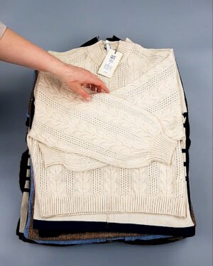 Фотография  210 - Джемпера Bestseller+DK 035#7 кг, ЛОТ №8258 оптом в Пскове и Псковской области