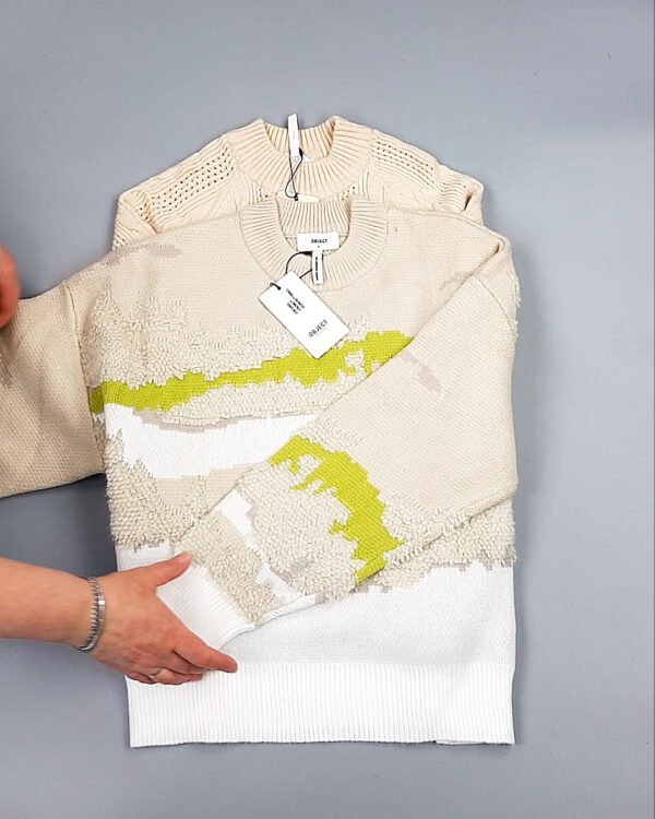 Фотография  934 - Джемпера Bestseller+DK 035#7 кг, ЛОТ №8260 оптом в Пскове и Псковской области