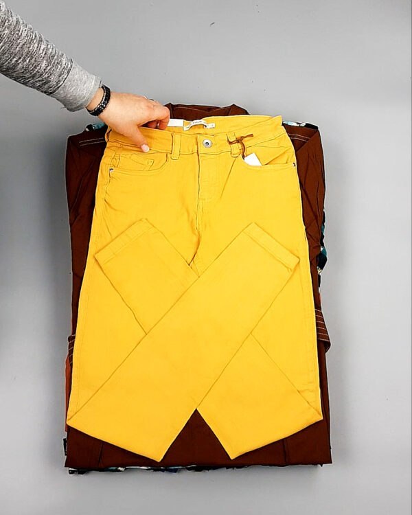 Фотография  800 - B.YOUNG Summer mix 035#15 кг, ЛОТ №8204 оптом в Пскове и Псковской области