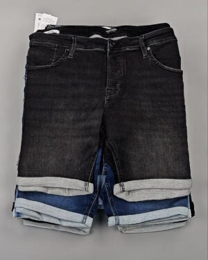 Купить Шорты JACK JONES men 045#5 кг, ЛОТ №8663 оптом в Пскове и Псковской области