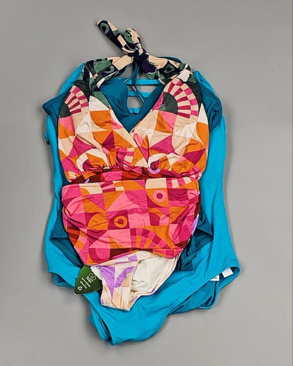 Фотография  586 - Купальники Nordstrom 124#2,3 кг, ЛОТ №8488 оптом в Пскове и Псковской области