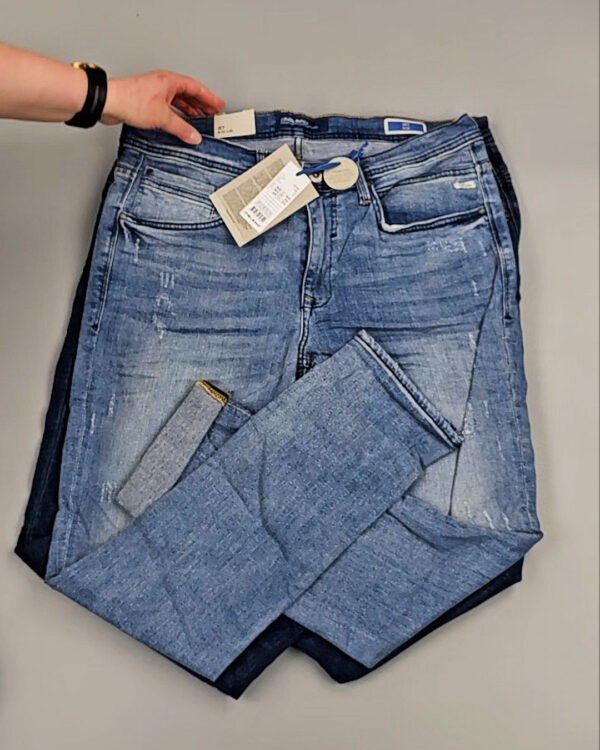 Фотография  343 - Джинсы BLEND HE 045#5 кг, ЛОТ №8685 оптом в Пскове и Псковской области