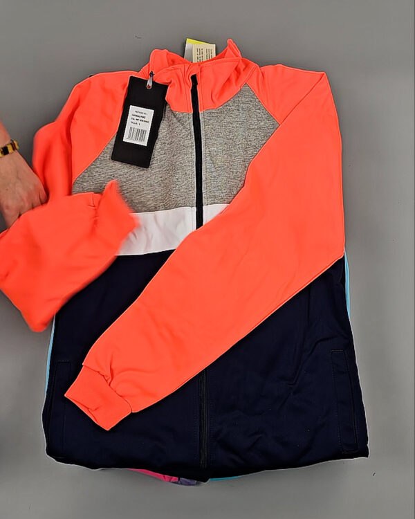 Фотография  556 - Спортивные костюмы  AD83#10 шт, ЛОТ №8640 оптом в Пскове и Псковской области