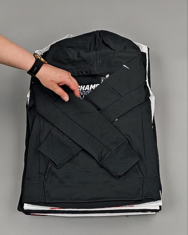 Фотография  196 - KIDS NIKE CAN 084#5 кг, ЛОТ №8503 оптом в Пскове и Псковской области