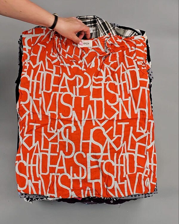 Фотография  172 - Блузки S#10 кг, ЛОТ № ВК0104 оптом в Пскове и Псковской области