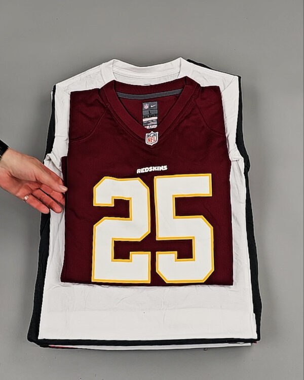 Фотография  201 - KIDS NIKE CAN 084#5 кг, ЛОТ №8503 оптом в Пскове и Псковской области