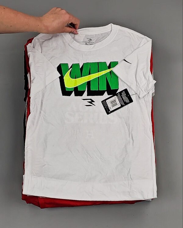 Фотография  798 - KIDS NIKE CAN 084#5 кг, ЛОТ №8477 оптом в Пскове и Псковской области