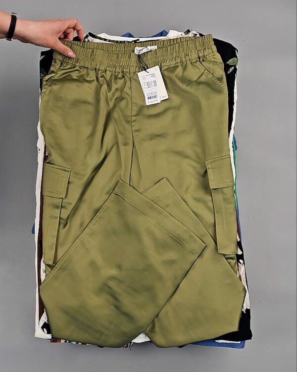 Фотография  778 - B.YOUNG Summer mix 045#15 кг, ЛОТ №8569 оптом в Пскове и Псковской области