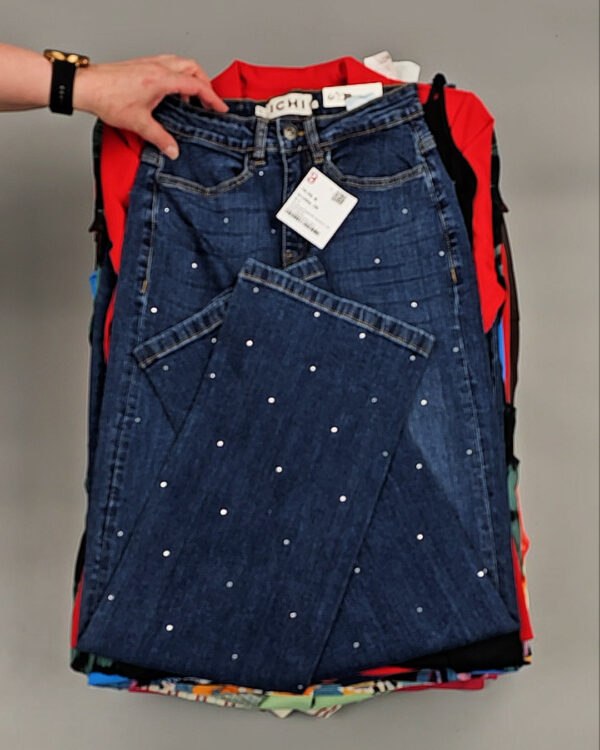 Фотография  555 - ICHI Summer mix 045#15 кг, ЛОТ №8585 оптом в Пскове и Псковской области