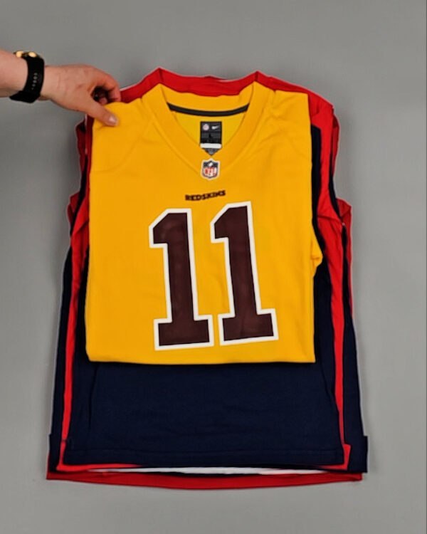 Фотография  463 - KIDS NIKE CAN 084#5 кг, ЛОТ №8504 оптом в Пскове и Псковской области