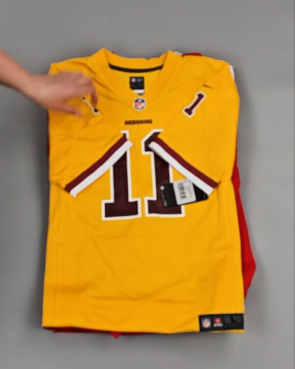 Фотография  795 - KIDS NIKE CAN 084#5 кг, ЛОТ №8476 оптом в Пскове и Псковской области