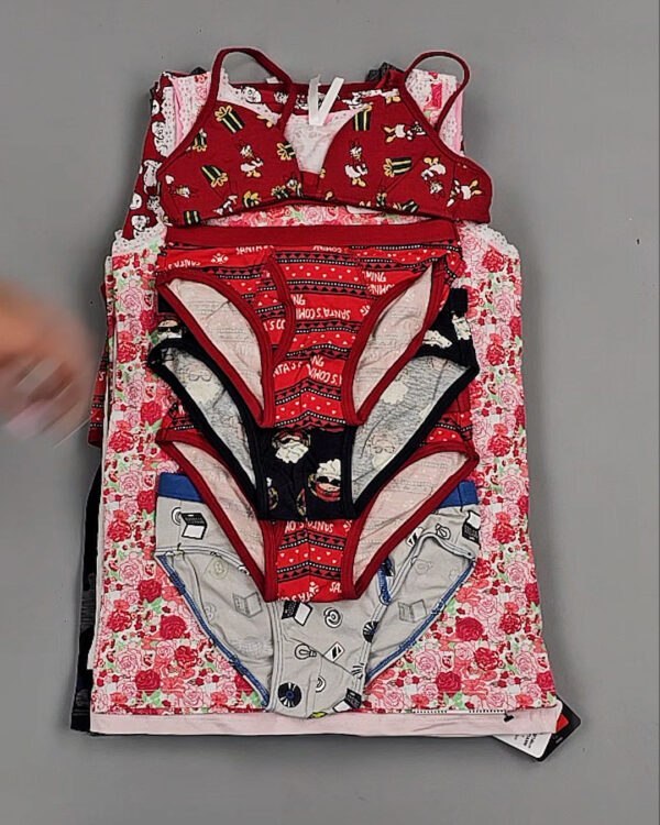 Фотография  307 - Нижнее белье CALZEDONIA дети#40 шт оптом в Пскове и Псковской области