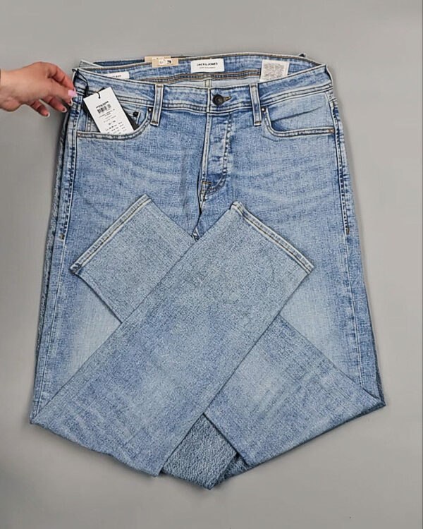 Фотография  648 - Джинсы JACK JONES men 045#5 кг, ЛОТ №8756 оптом в Пскове и Псковской области