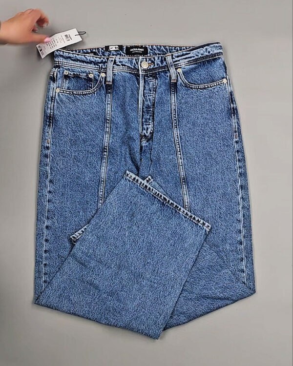 Фотография  774 - Джинсы JACK JONES men 045#5 кг, ЛОТ №8757 оптом в Пскове и Псковской области