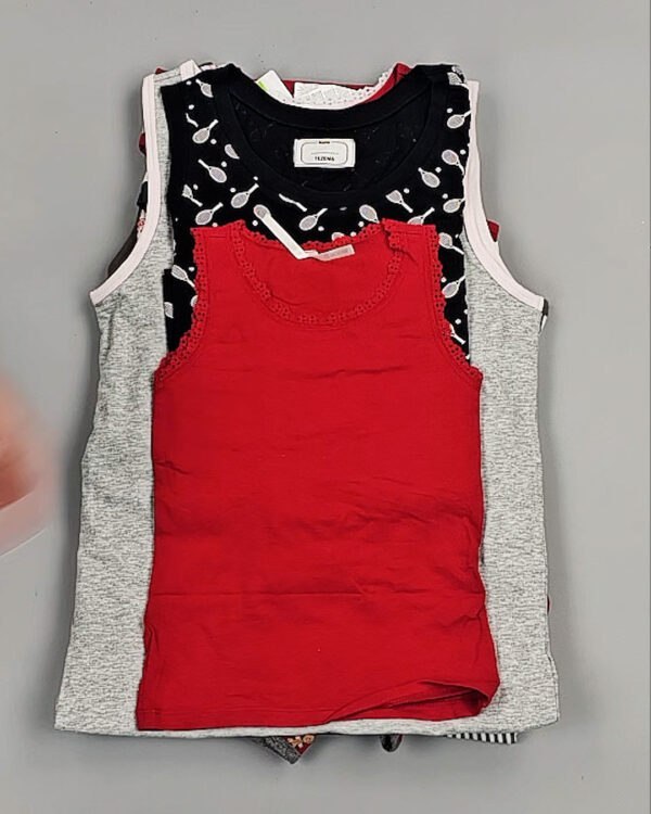 Фотография  373 - Нижнее белье CALZEDONIA дети#40 шт, ЛОТ №8826 оптом в Пскове и Псковской области