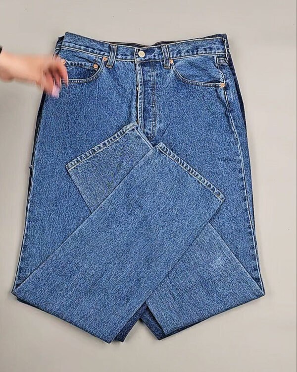 Фотография  270 - Джинсы LEVIS муж #6,3 кг, ЛОТ №8759 оптом в Пскове и Псковской области