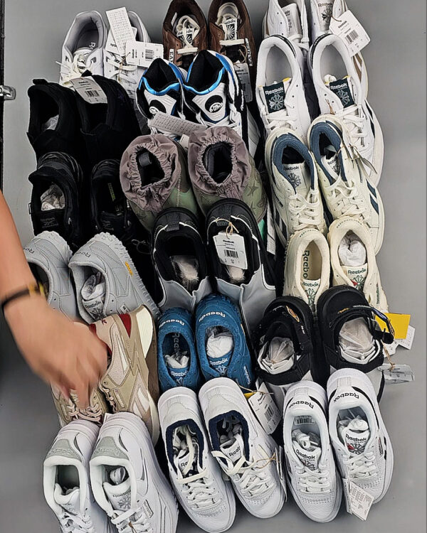 Фотография  343 - Кроссовки Reebok#23 шт, ЛОТ №8896 оптом в Пскове и Псковской области
