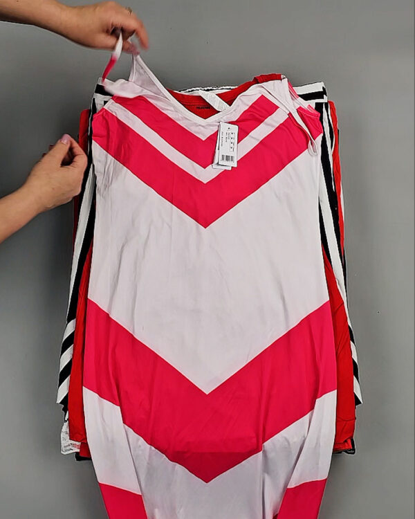 Фотография  445 - CALZEDONIA лето mix#50 шт, ЛОТ №8854 оптом в Пскове и Псковской области