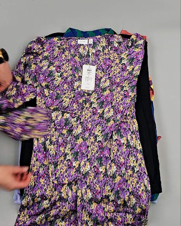 Фотография  579 - Платья VILA Summer 045#7,5 кг, ЛОТ №8774 оптом в Пскове и Псковской области