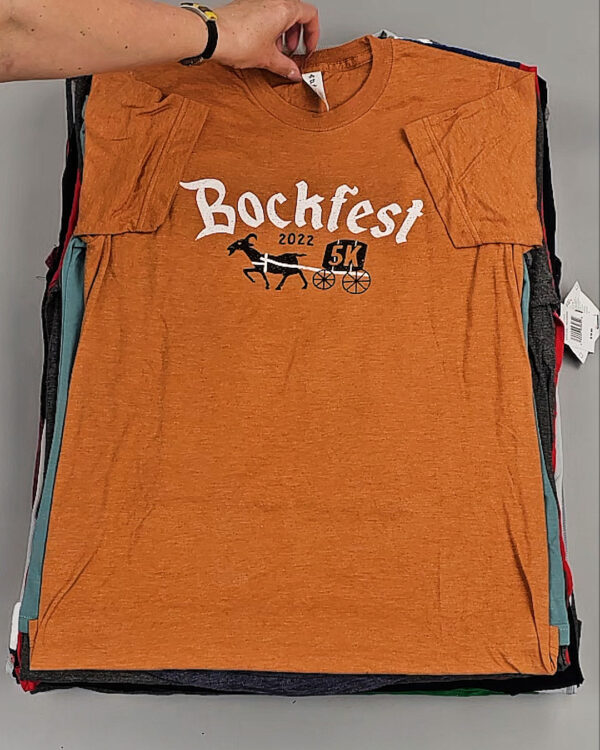 Фотография  127 - Футболки СТОК CAN 084#5 кг, ЛОТ №9000 оптом в Пскове и Псковской области