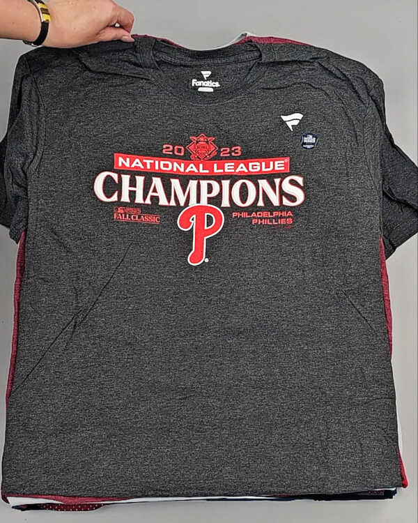 Фотография  541 - Футболки СТОК CAN 084#5 кг, ЛОТ №8998 оптом в Пскове и Псковской области