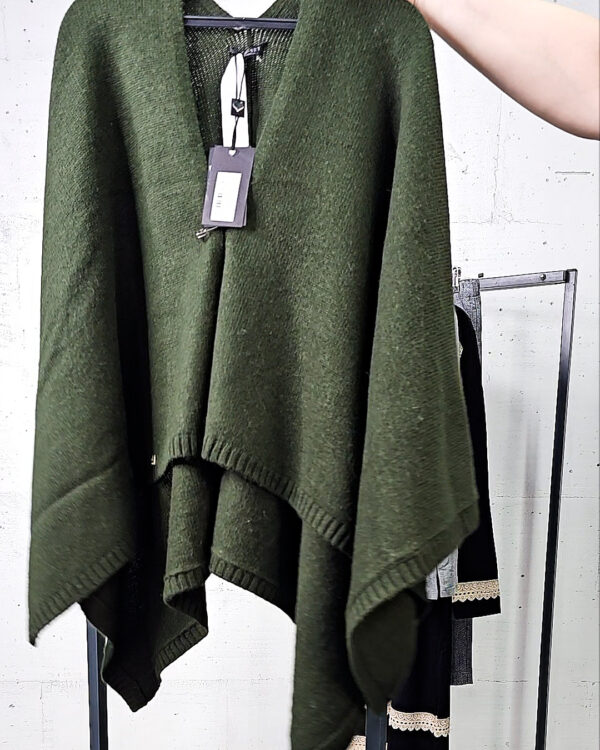 Фотография  238 - TWIN-SET 075#9 шт, ЛОТ №9080 оптом в Пскове и Псковской области