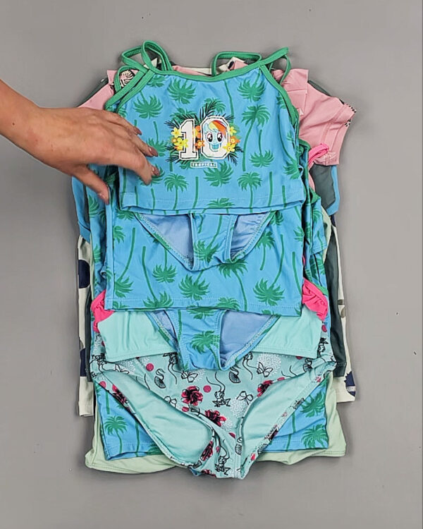 Фотография  474 - Купальники LIDL Kids 114#5 кг, ЛОТ №8949 оптом в Пскове и Псковской области