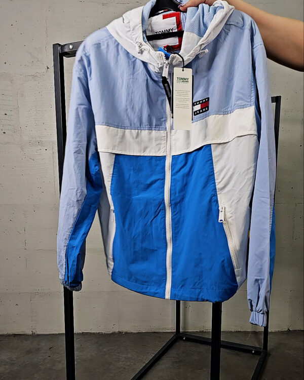 Фотография  490 - LACOSTE, CALVIN KLEIN, TOMMY HILFIGER, GUESS + 075#21 шт, ЛОТ №9077 оптом в Пскове и Псковской области