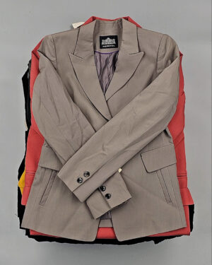 Купить Жакеты Корея 085#10 кг оптом в Пскове и Псковской области