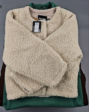 Купить Верхняя одежда BESTSELLER Дания 104#10 кг, ЛОТ СТ-9314 оптом в Пскове и Псковской области