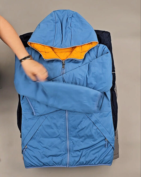 Фотография  936 - Верхняя одежда СТОК дети 065#10 кг, ЛОТ СТ-9342 оптом в Пскове и Псковской области