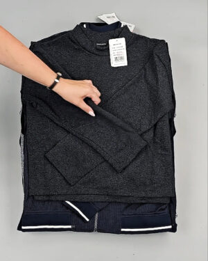 Фотография  916 - Толстовки Корея 085#7,4 кг, ЛОТ СТ-9235 оптом в Пскове и Псковской области