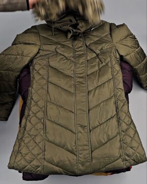 Фотография  828 - Верхняя одежда женская CAN 104#15 кг, ЛОТ СТ-9352 оптом в Пскове и Псковской области