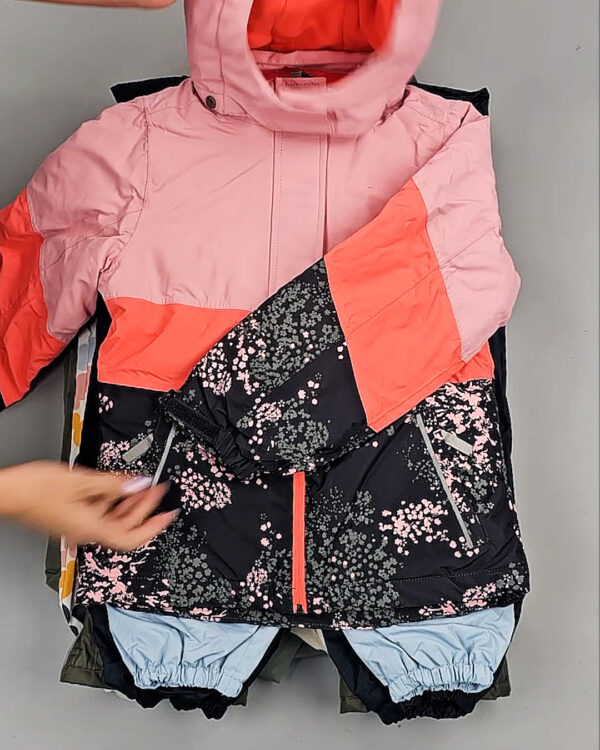 Фотография  682 - Верхняя одежда TCM kids 074#7 кг оптом в Пскове и Псковской области