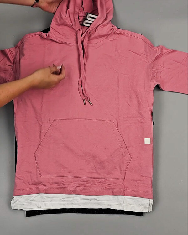 Фотография  883 - Толстовки Корея 085#7,5 кг оптом в Пскове и Псковской области