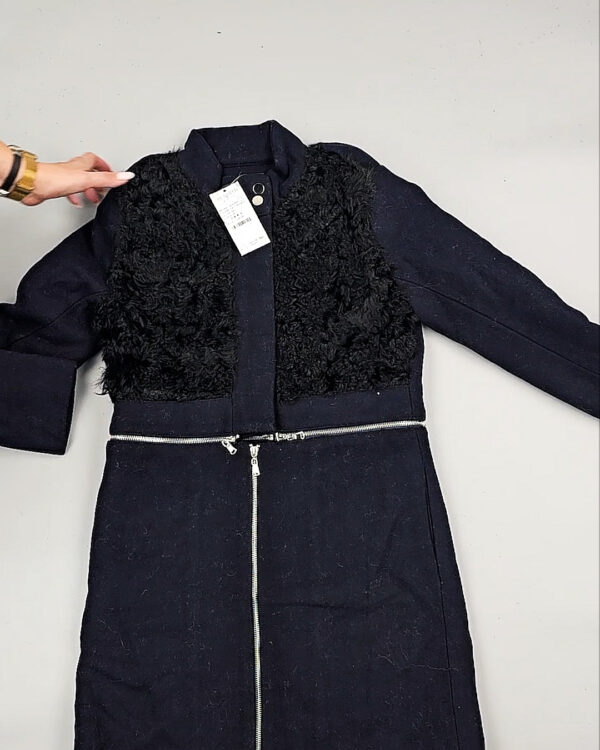 Фотография  314 - Верхняя одежда Корея 085#15 кг, ЛОТ № СТ-9247 оптом в Пскове и Псковской области