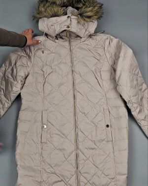 Фотография  281 - Верхняя одежда женская CAN 104#15 кг, ЛОТ СТ-9350 оптом в Пскове и Псковской области