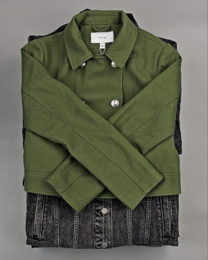 Купить Ветровки Bestseller+DK 035#10 кг, ЛОТ СТ-9399 оптом в Пскове и Псковской области