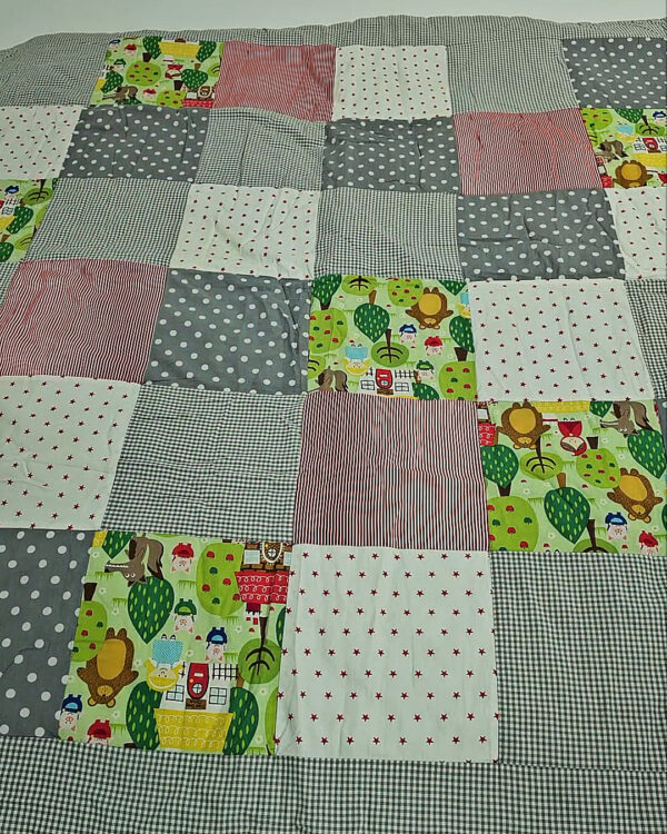 Фотография  750 - Покрывала#12,5 кг, ЛОТ СХ-0186 оптом в Пскове и Псковской области