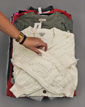 Фотография  684 - KIDS Winter СТОК CAN 084#5 кг, ЛОТ СТ-9447 оптом в Пскове и Псковской области