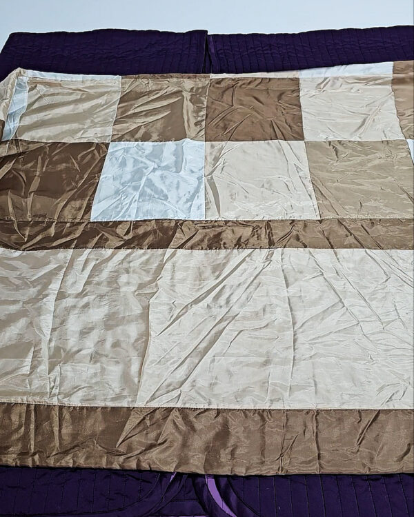 Фотография  725 - Покрывала#12,5 кг, ЛОТ СХ-0186 оптом в Пскове и Псковской области