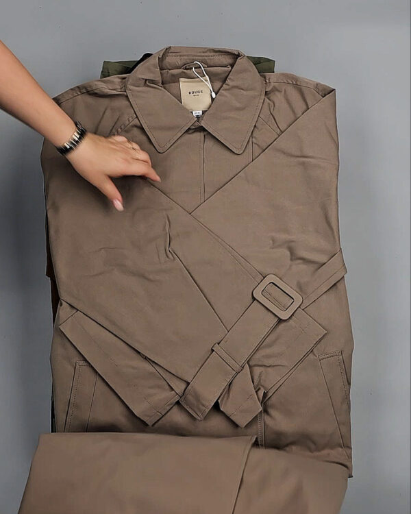 Фотография  947 - Ветровки Bestseller 045#10 кг, ЛОТ СТ-9409 оптом в Пскове и Псковской области