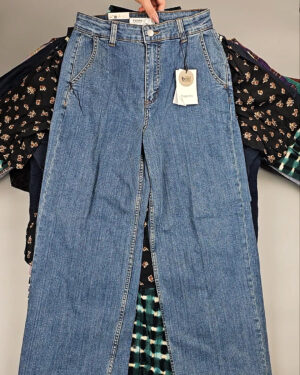 Фотография  958 - B.YOUNG Winter mix 104#15 кг, ЛОТ СТ-9596 оптом в Пскове и Псковской области