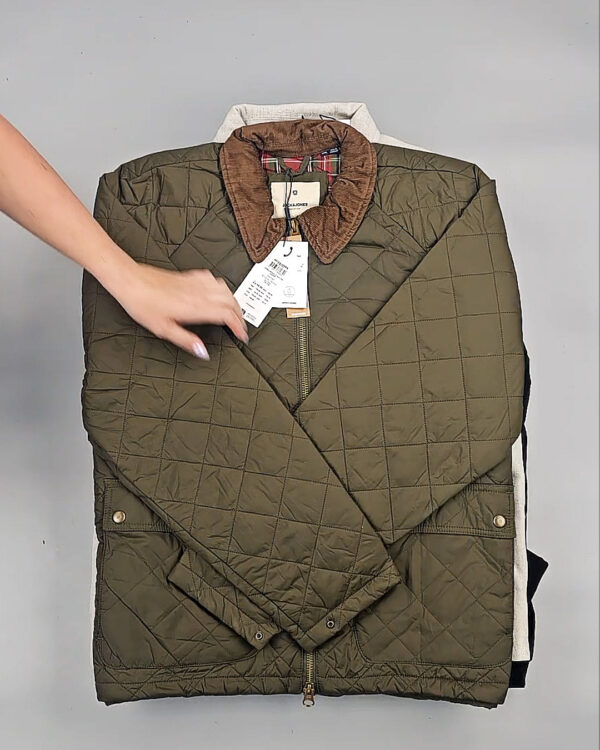 Фотография  948 - Верхняя одежда JACK JONES муж 075#10 кг оптом в Пскове и Псковской области